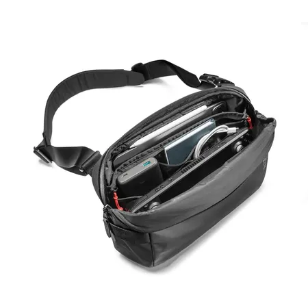 TOMTOC EXPLORER-T21 SLING BAG L 14 INCH/10L-BLACK